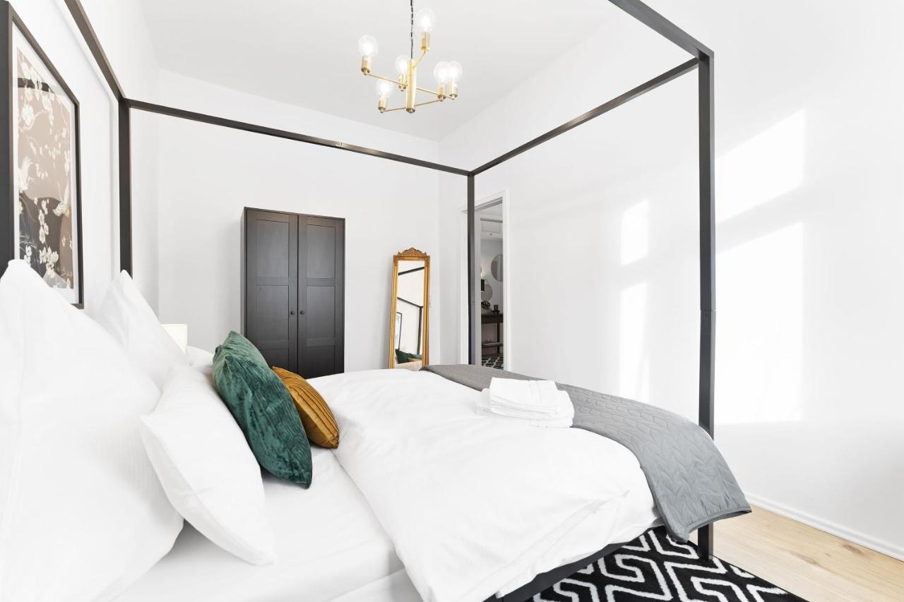 Apartments Direkt Am Staatstheater,Modern,Zentral,Ruhig,2 Zimmer,Netflix,Privatparkplatz Auf Dem Hof Котбус Екстериор снимка